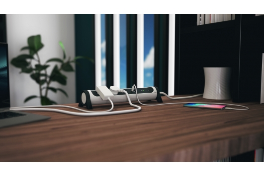 Bloc Multipriza Mobil Premium Rotativ 4x2P+T cu Intrerupator 1,5m alb-negru