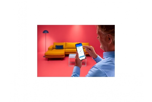 Spot inteligent WiZ Imageo, Wi-Fi, Bluetooth, RGB, 3x4.9W, 1035 lm, lumina colorata, metal, Negru, clasa energetica G, 8719514551978